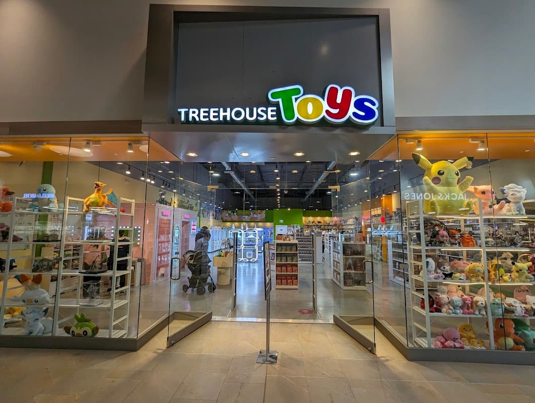TREEHOUSE TOYS Premium Outlet Collection Mall