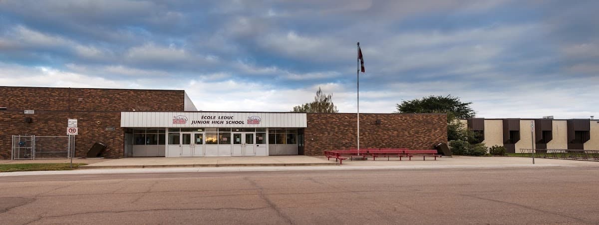 Ecole Leduc Junior High School